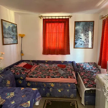 Private With Wine Cellar Apartament Felsőtárkány