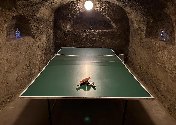 Private With Wine Cellar 아파트